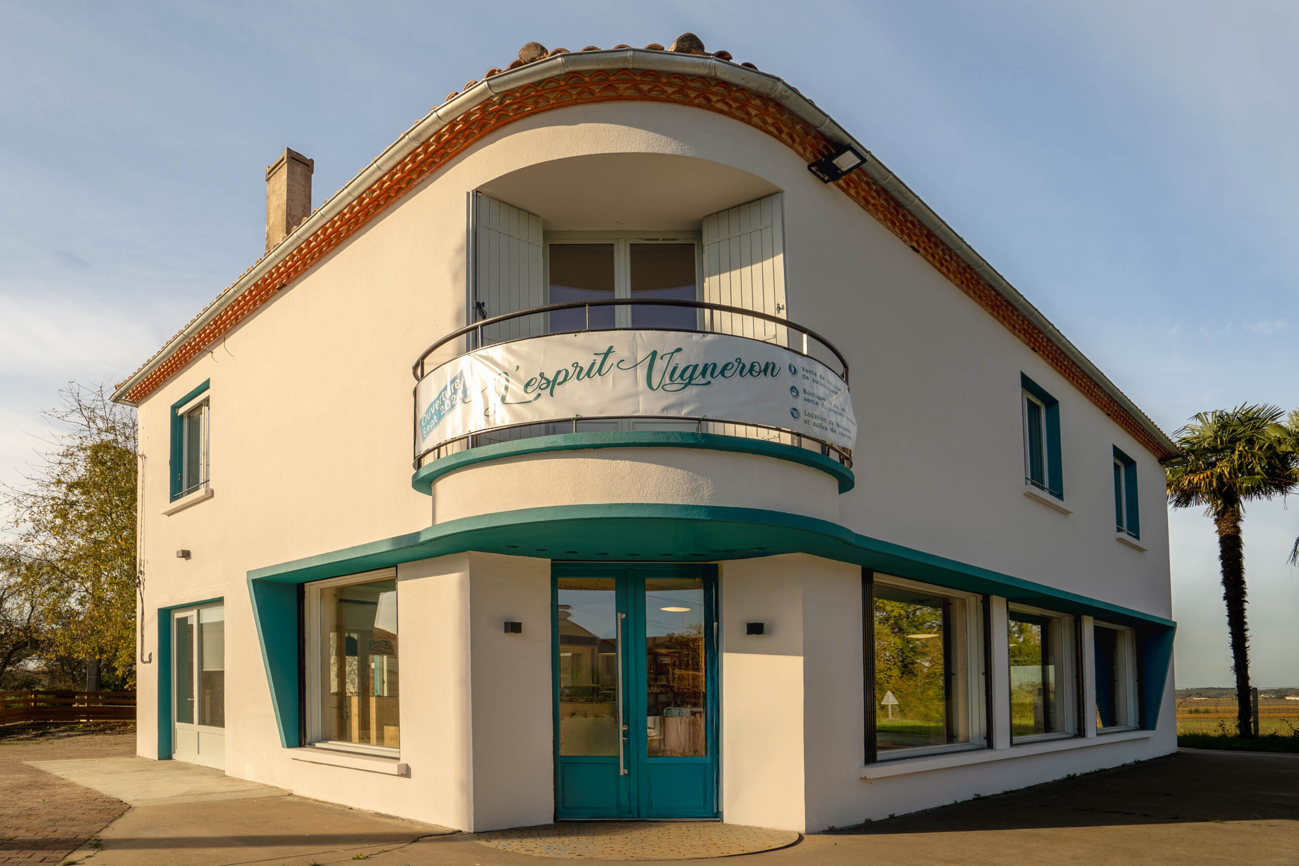 Vue d'ensemble / Ventiane Ouaki - Soussac L'esprit Vigneron - 2024