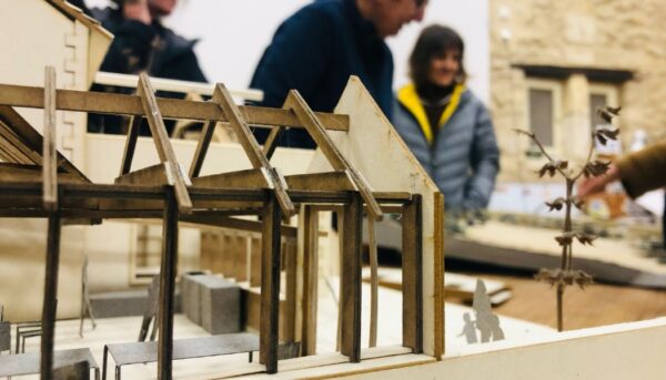 présentation de la maquette du projet aux habitants / Maria Pernon Garcia - soirée rencontre avec Hector Beirnaert - Eglise Neuve d'Issac- 21/02/2025